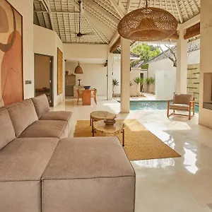 Ahimsa , Jimbaran Indonesia